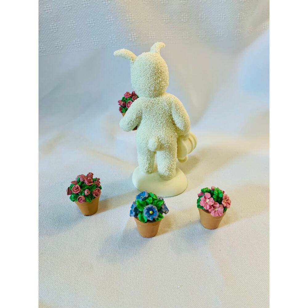 Department 56 “Master Gardner” - Picture 6 of 7